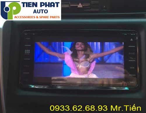 phan phoi dvd chay android cho Toyota Fortuner 2017 gia re tai quan 1
